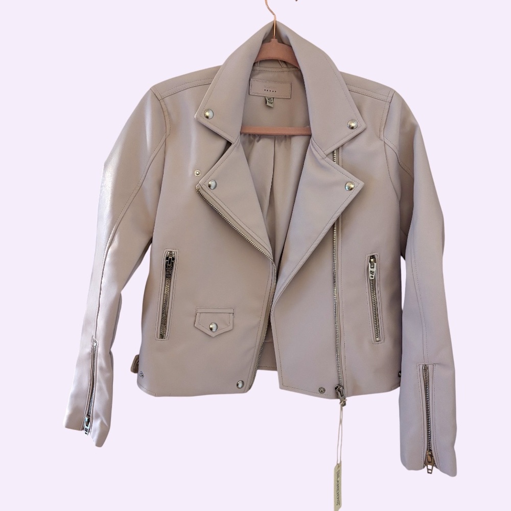 NWT BlankNYC Faux Leather Moto Jacket XS Light Gray